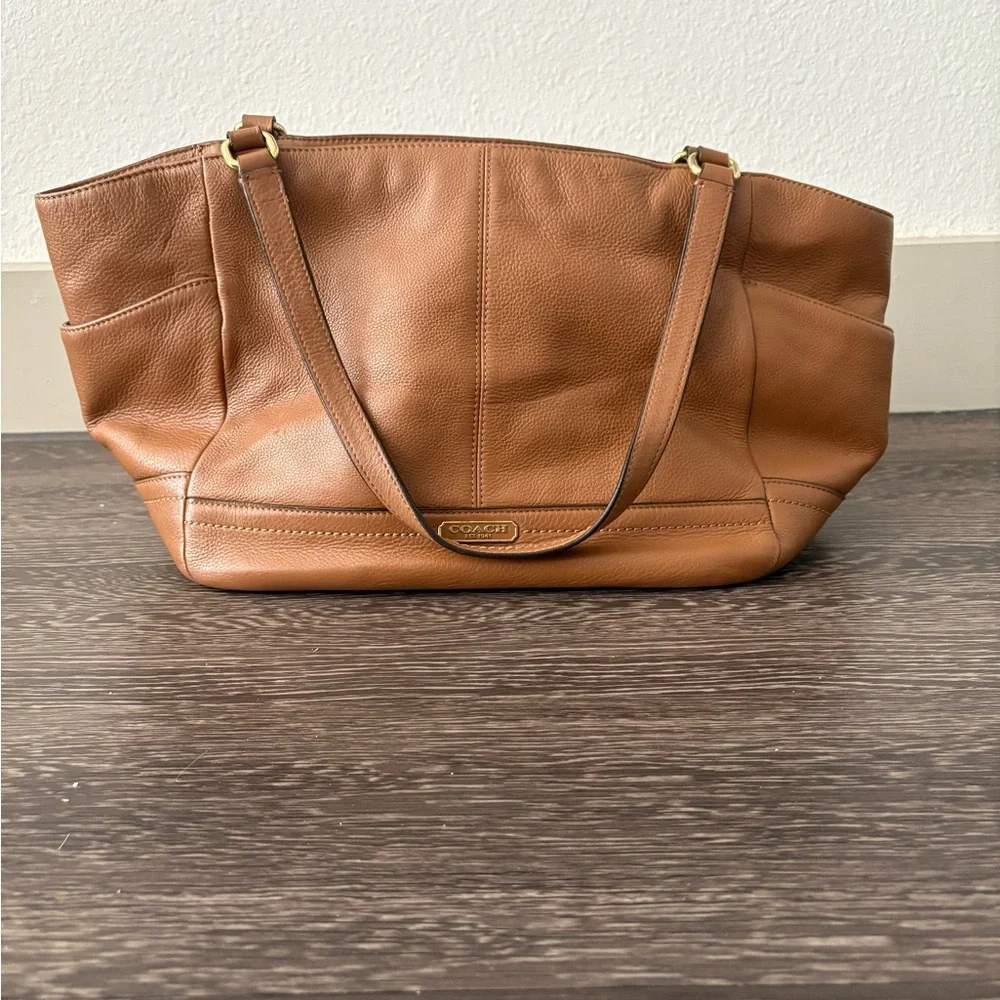 Coach Park Carrie Tote Shoulder Bag - Tan - Picture 1 of 8